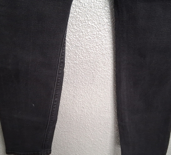 Hudson Black Skinny Jeans    Size 30 - Picture 6 of 9